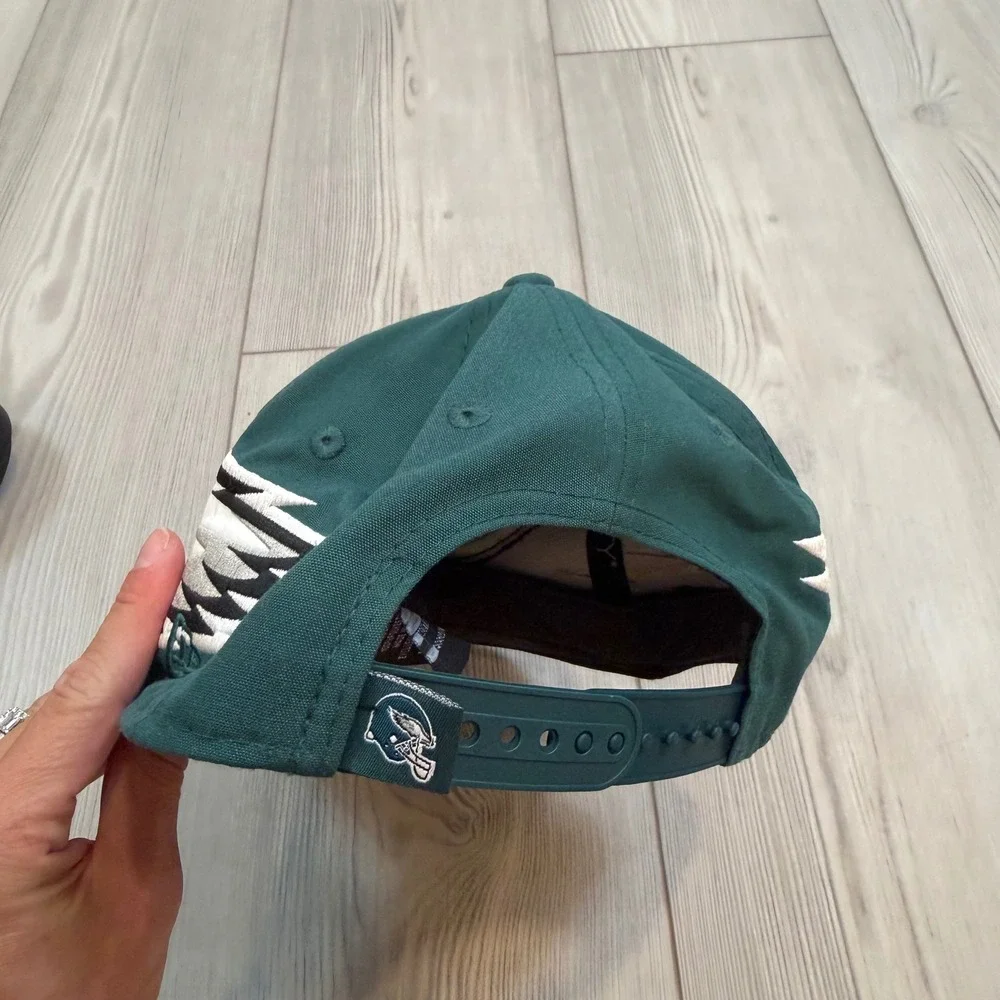 New Era 9FIFTY Philadelphia Eagles Youth Snapback Hat Green Black Wing Cap